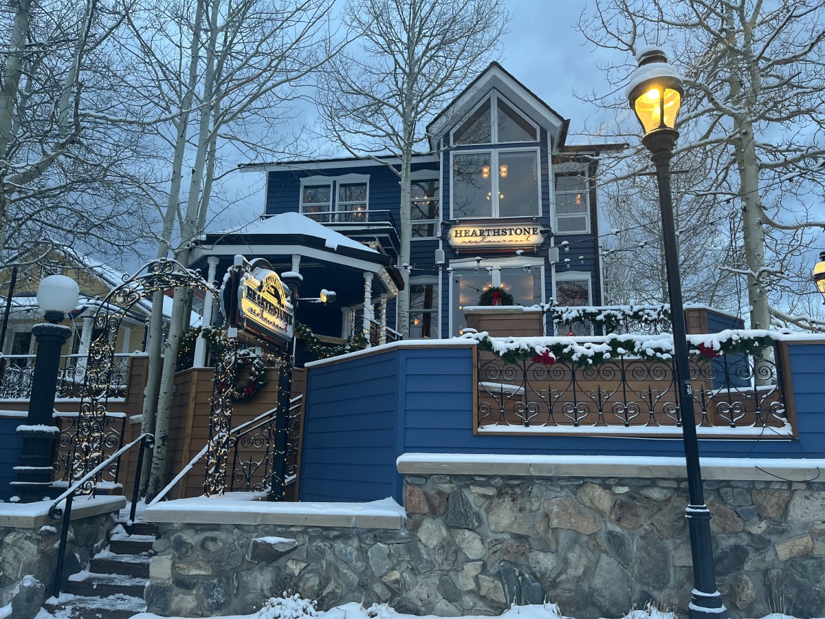 hearthstone-review-breckenridge-denver-the-infatuation