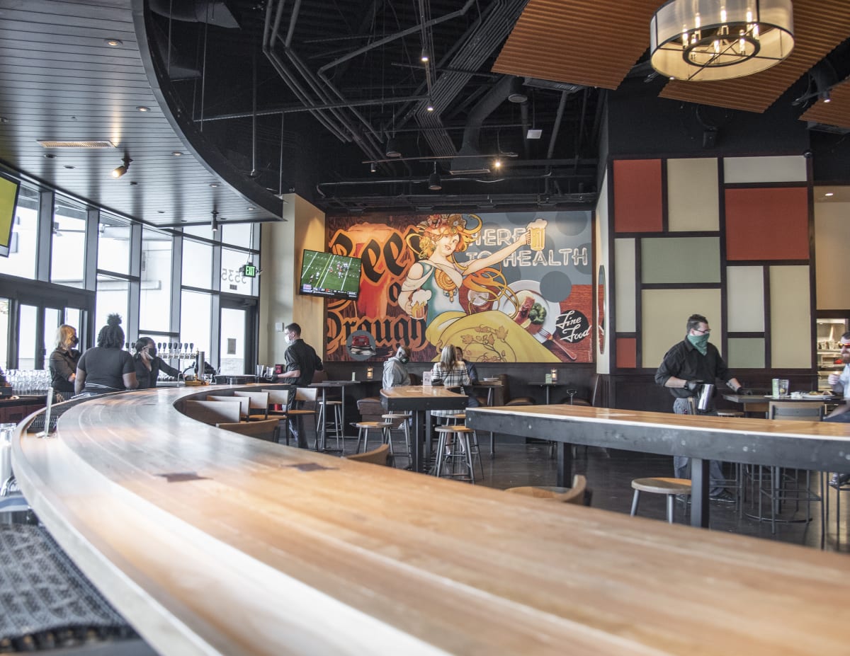 Iron Hill Brewery & Restaurant Review Buckhead Atlanta The