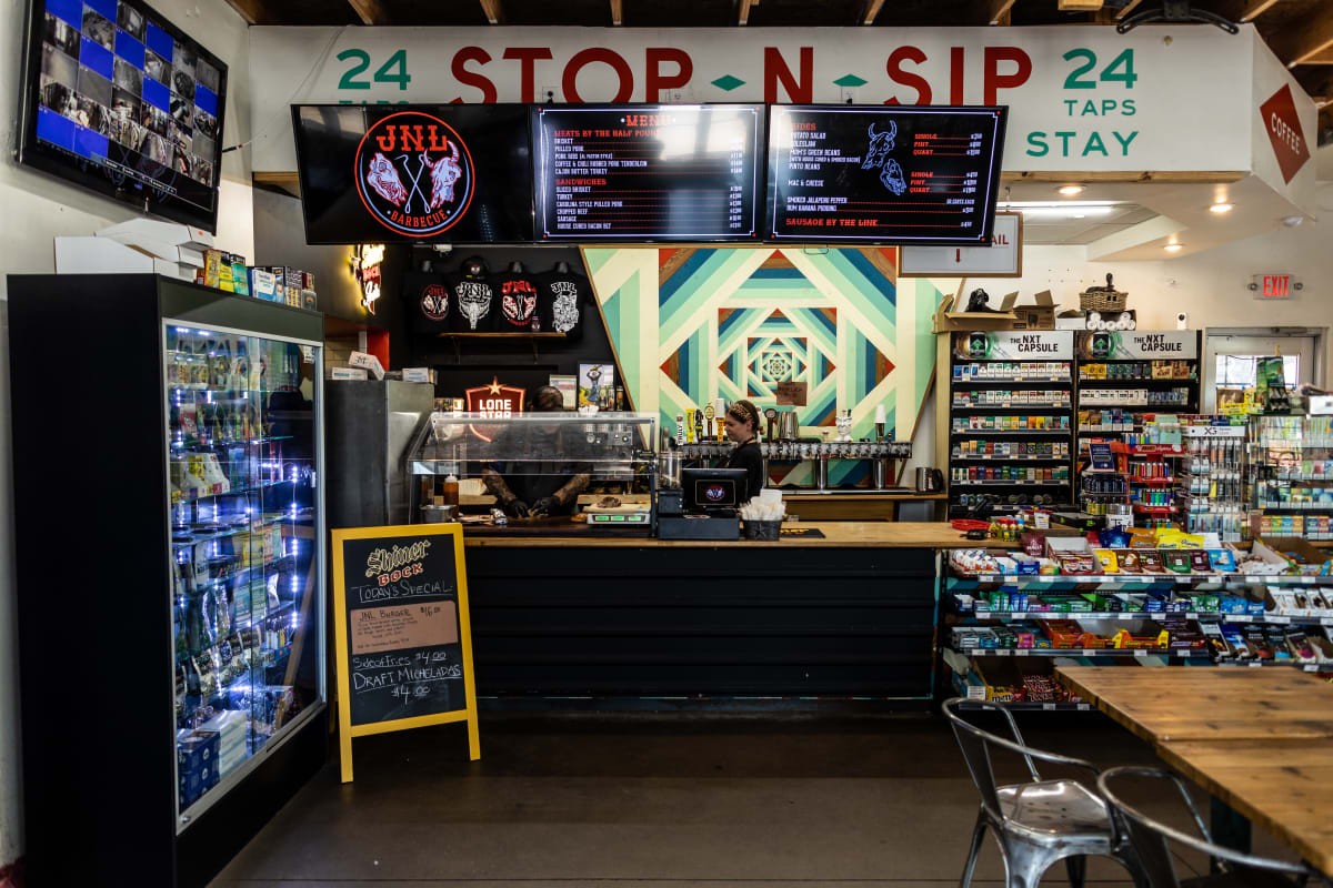 JNL Barbecue Review Holly Austin The Infatuation