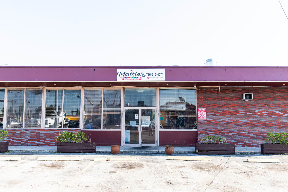Mattie's At Jumbos - Review - Liberty City - Miami - The Infatuation