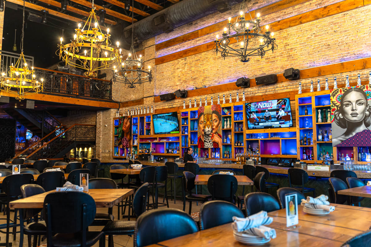 Moe's Cantina River North Review River North Chicago The