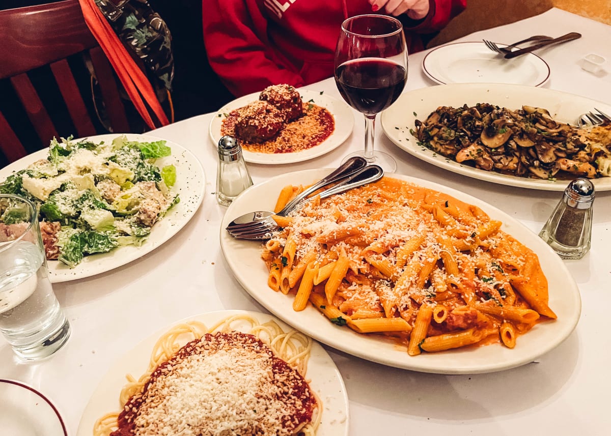 Joe's Restaurant Review Ridgewood New York The Infatuation