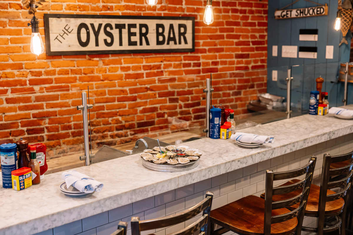 trolley-square-oyster-house-review-trolley-square-wilmington