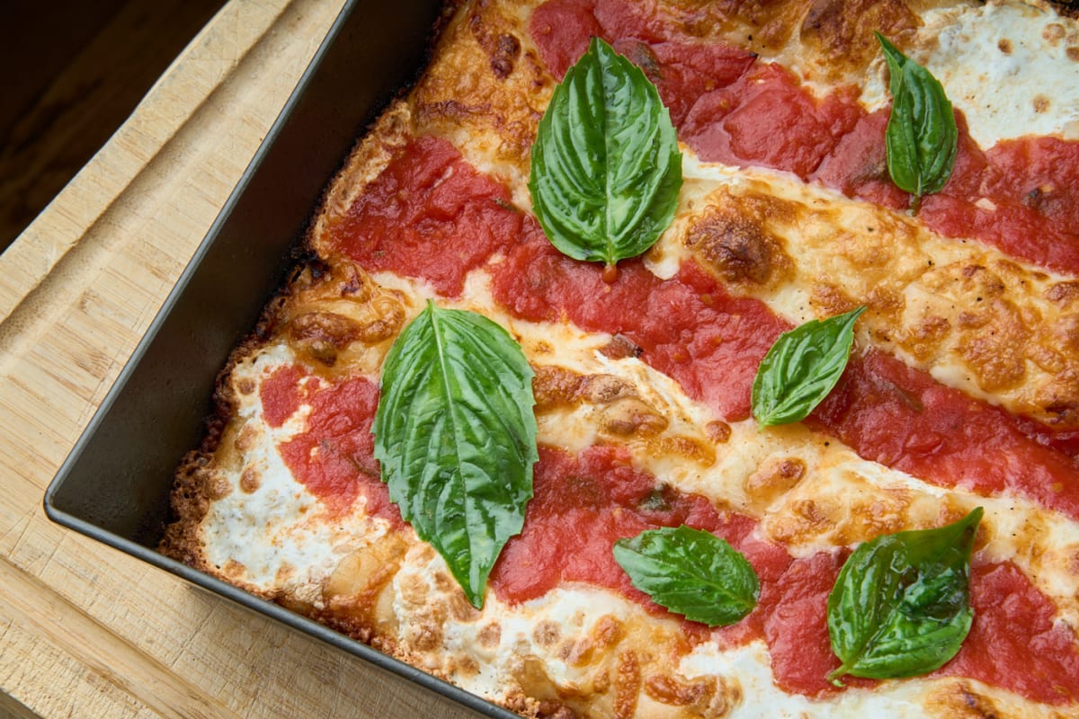 Pistores Pizza and Pastry Review River North Chicago The Infatuation