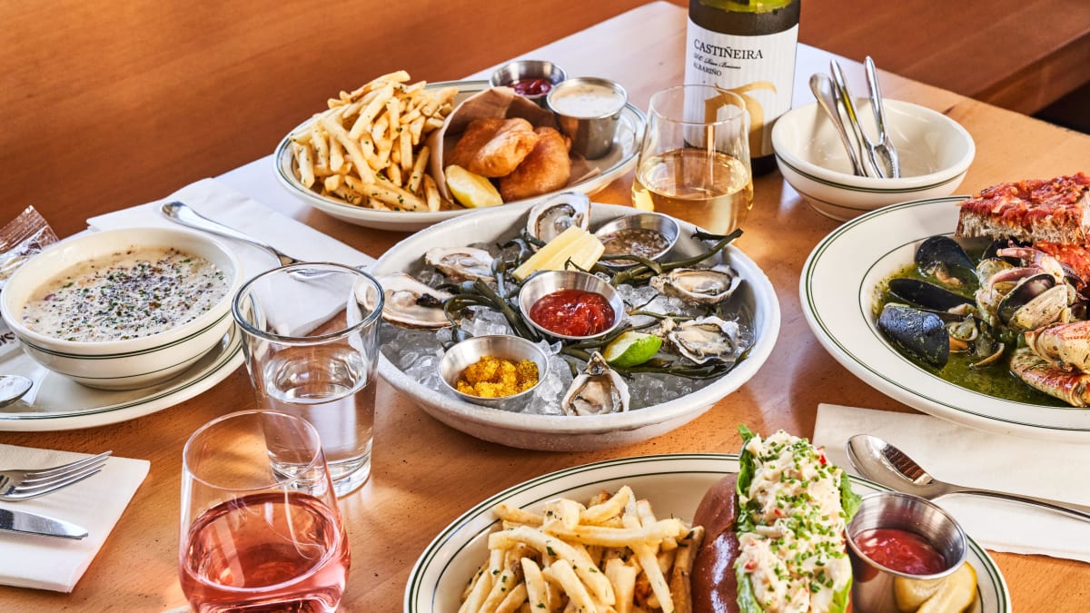 Popi's Oysterette Review Marina San Francisco The Infatuation