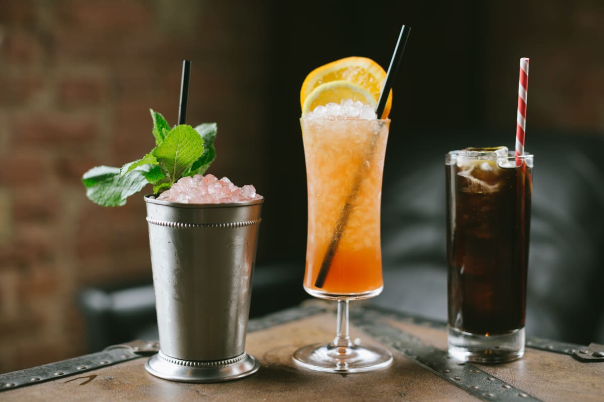 The Best Happy Hours In Manhattan image