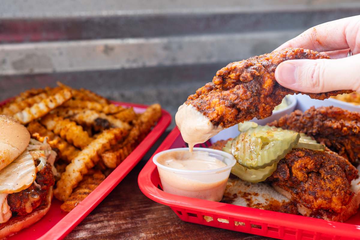 Best Hot Chicken in Nashville A Culinary Staple