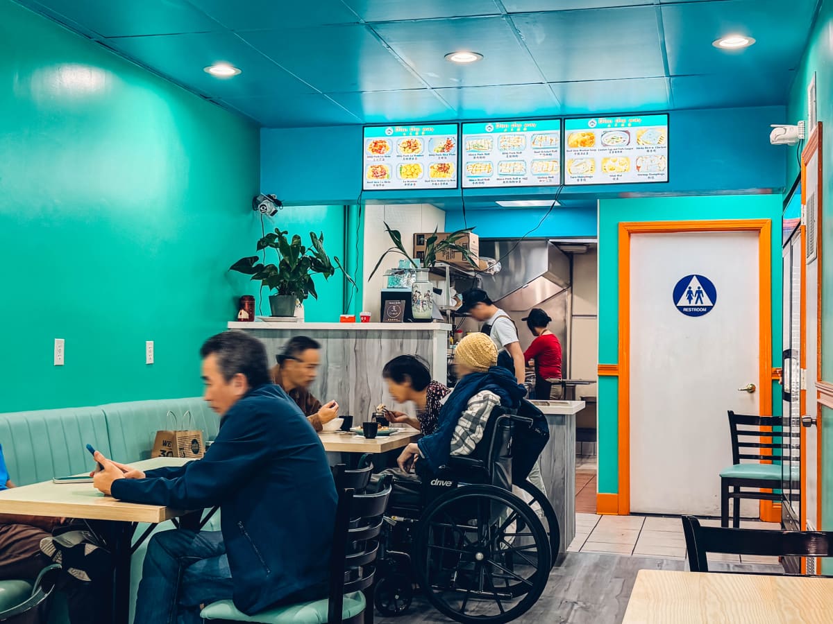 Cheung fun and siu mai are the ideal order at Dim The Way - Review - San Francisco - The Infatuation