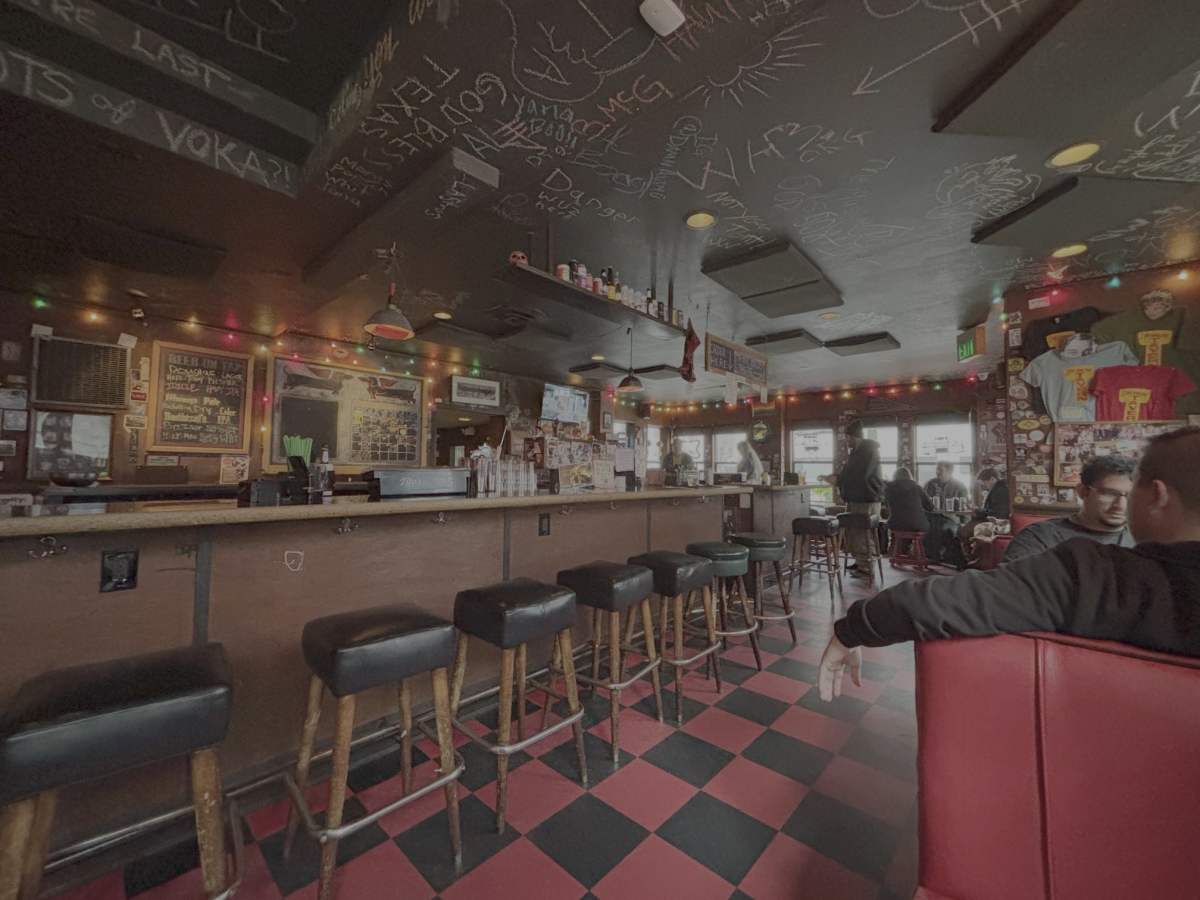 Streamline Tavern is a longtime Queen Anne dive with personality ...