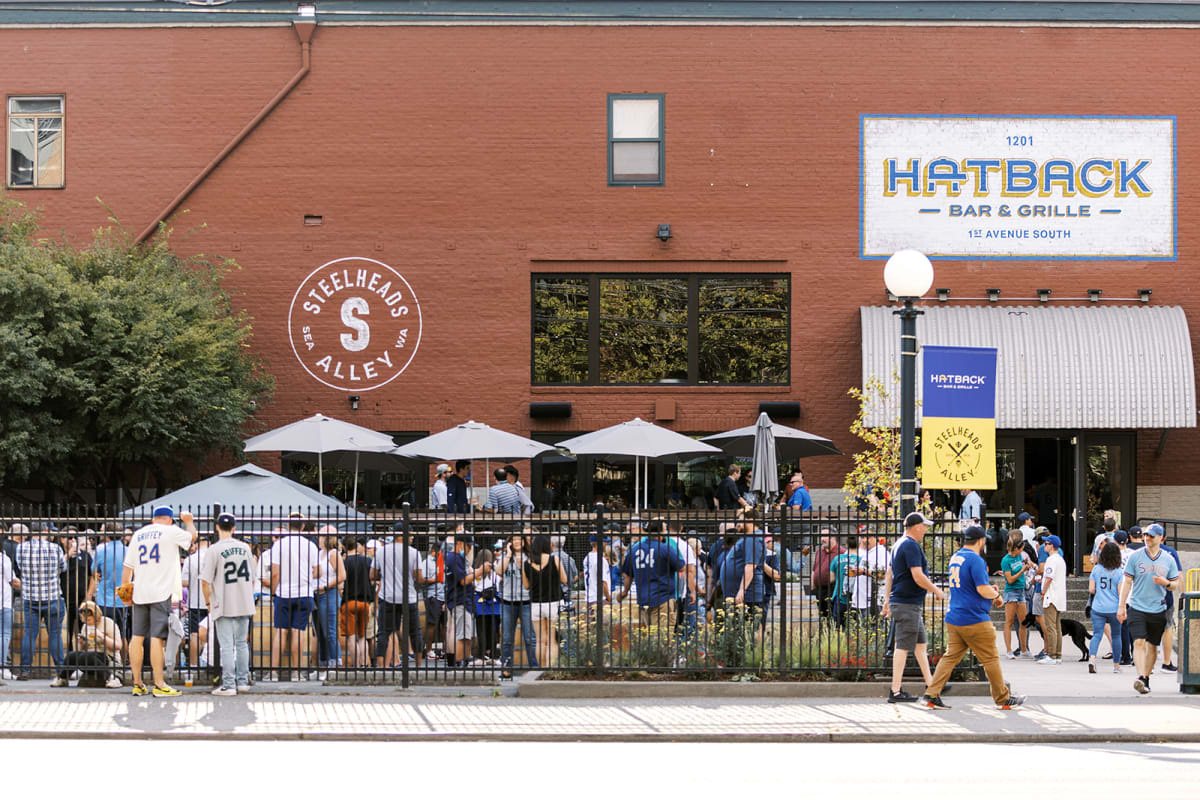 Steelheads Alley  Brewery at Hatback Sports Bar & Grille