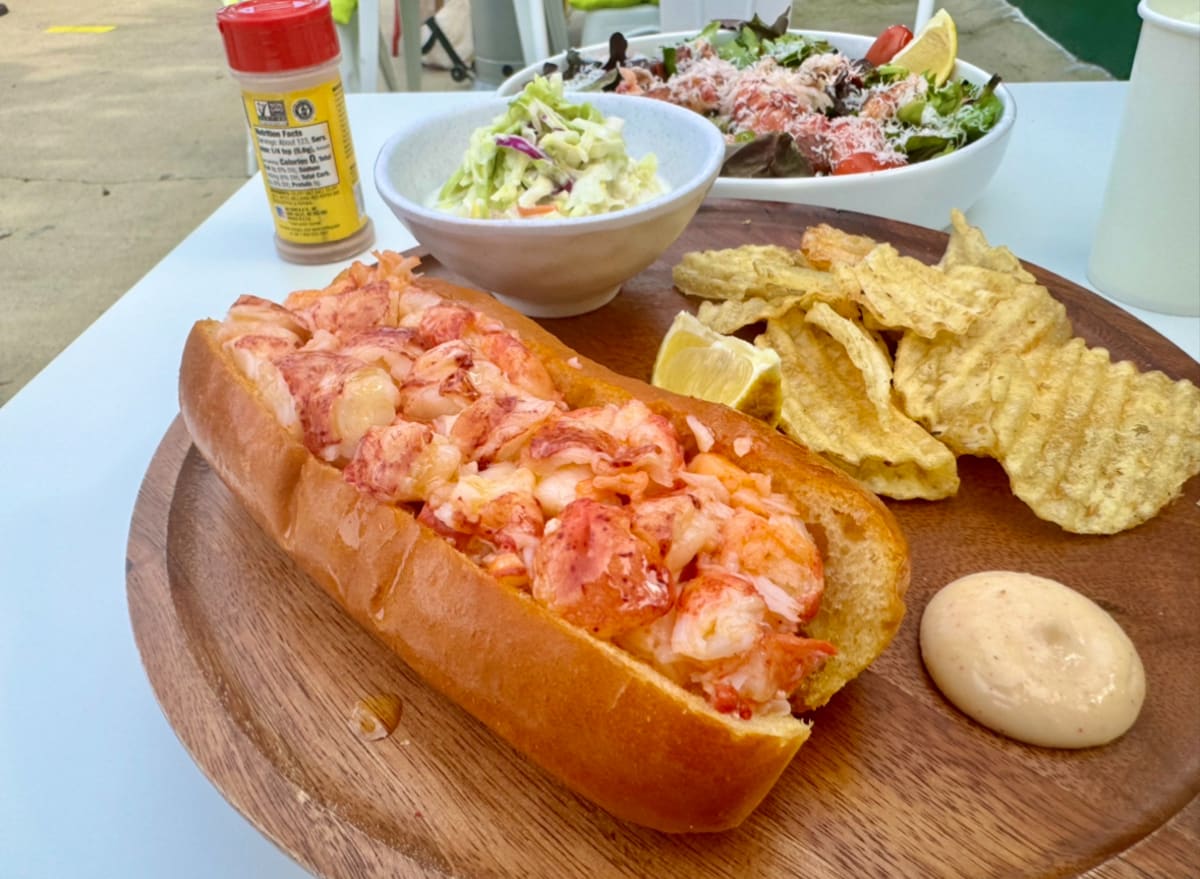 Royal Lobster Review Koreatown Los Angeles The Infatuation