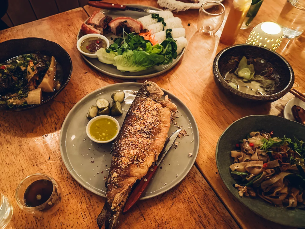 Cô Lạc's prix fixe makes for the perfect chill double date - Review -  New York - The Infatuation