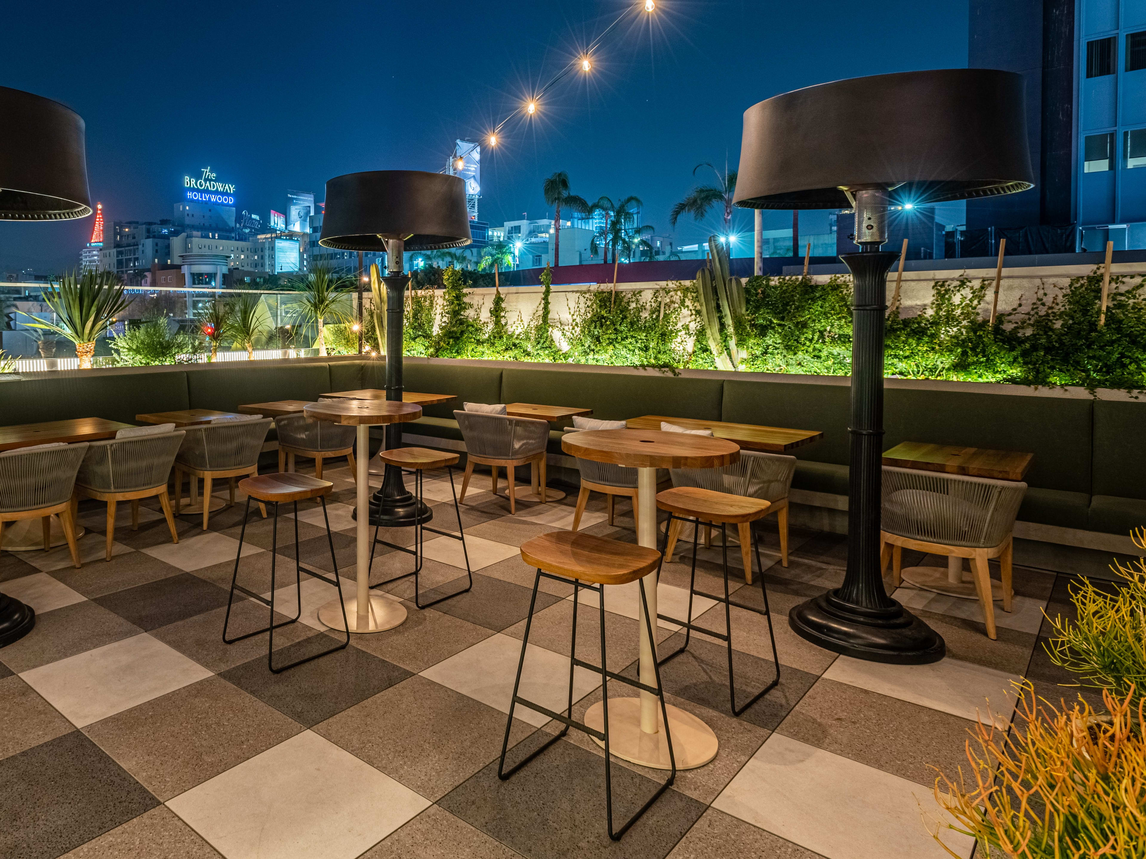 Bar Lis Hollywood Los Angeles The Infatuation