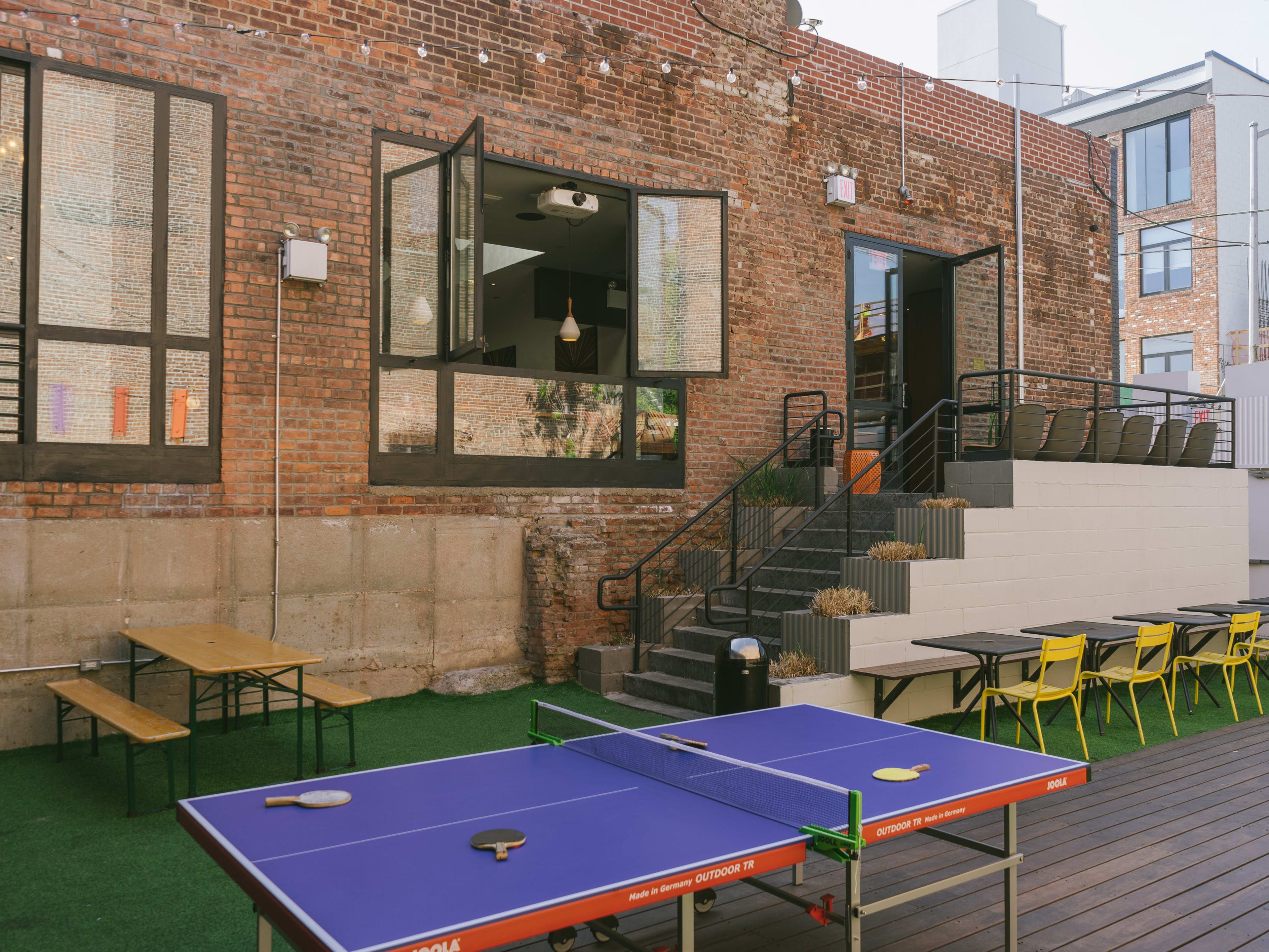 The Best NYC Bars & Restaurants With Live Music New York The