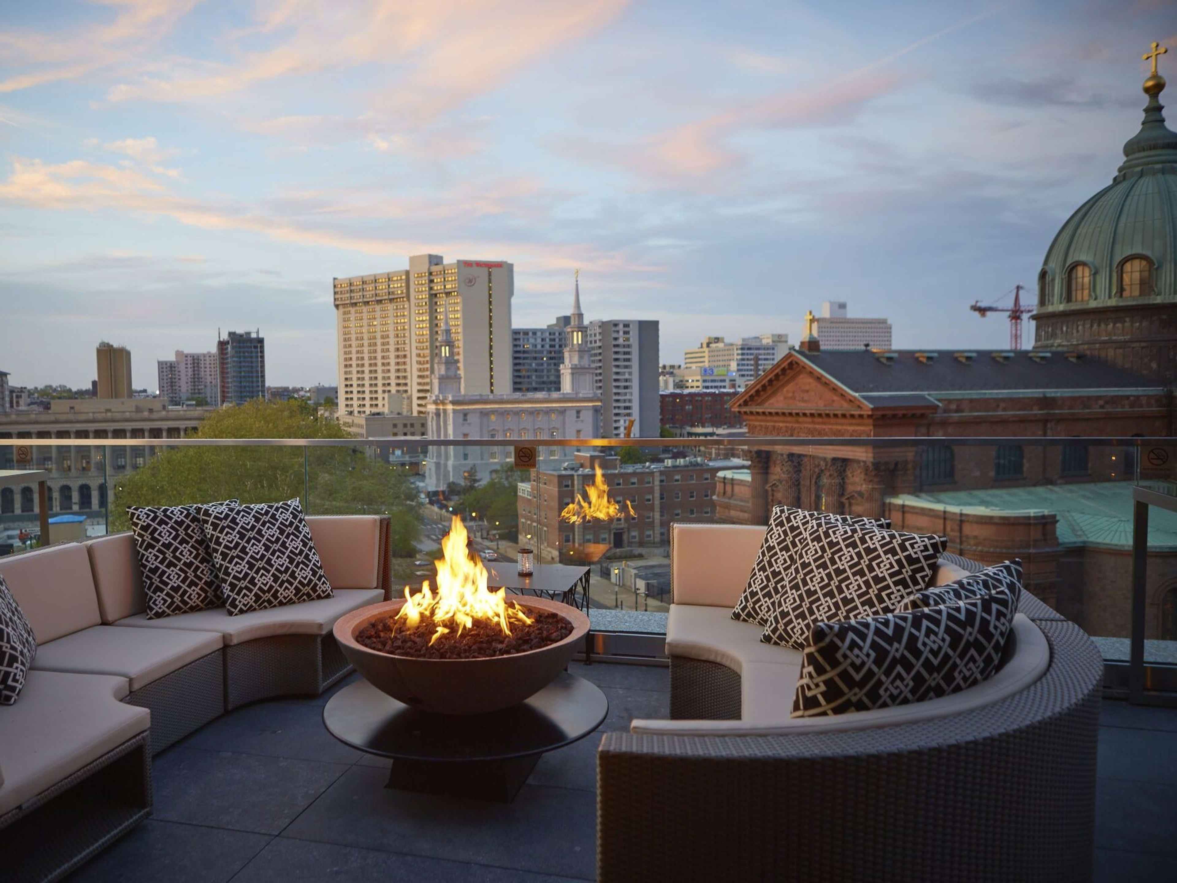 7 Philly Restaurants With Outdoor Heat Lamps & Fire Pits Philadelphia