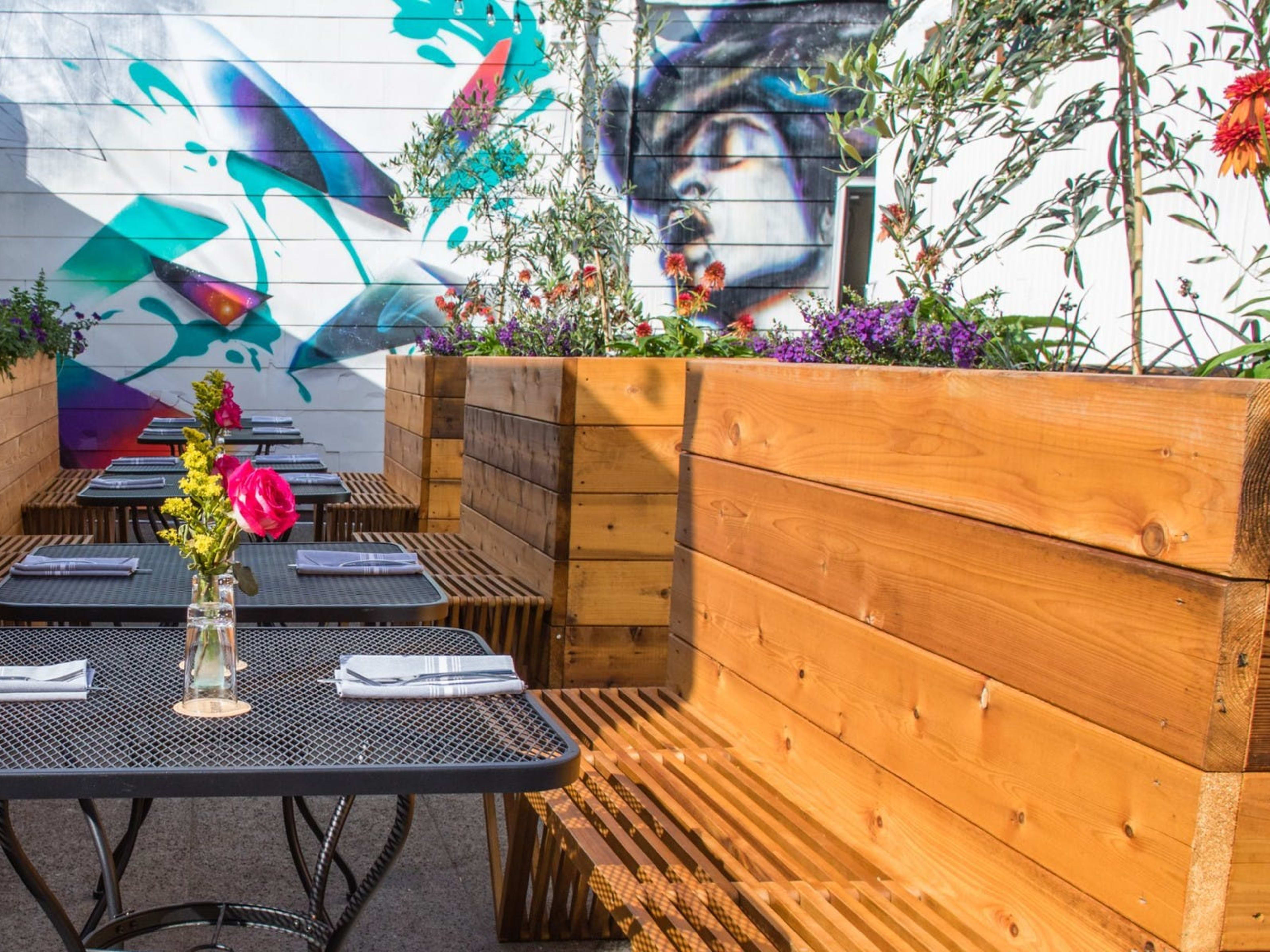 The Best Outdoor Restaurants In Ballard Seattle The Infatuation