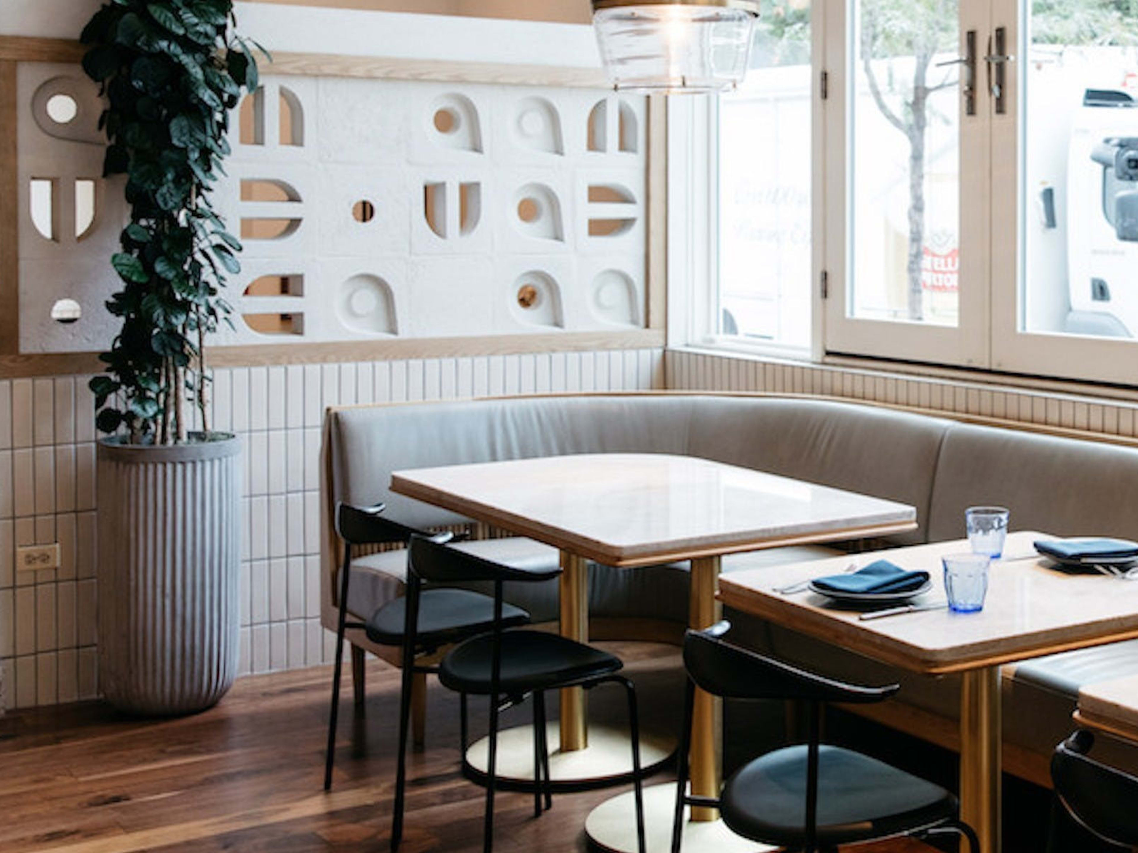 The 20 Best Bottomless Brunches In Chicago Chicago The Infatuation