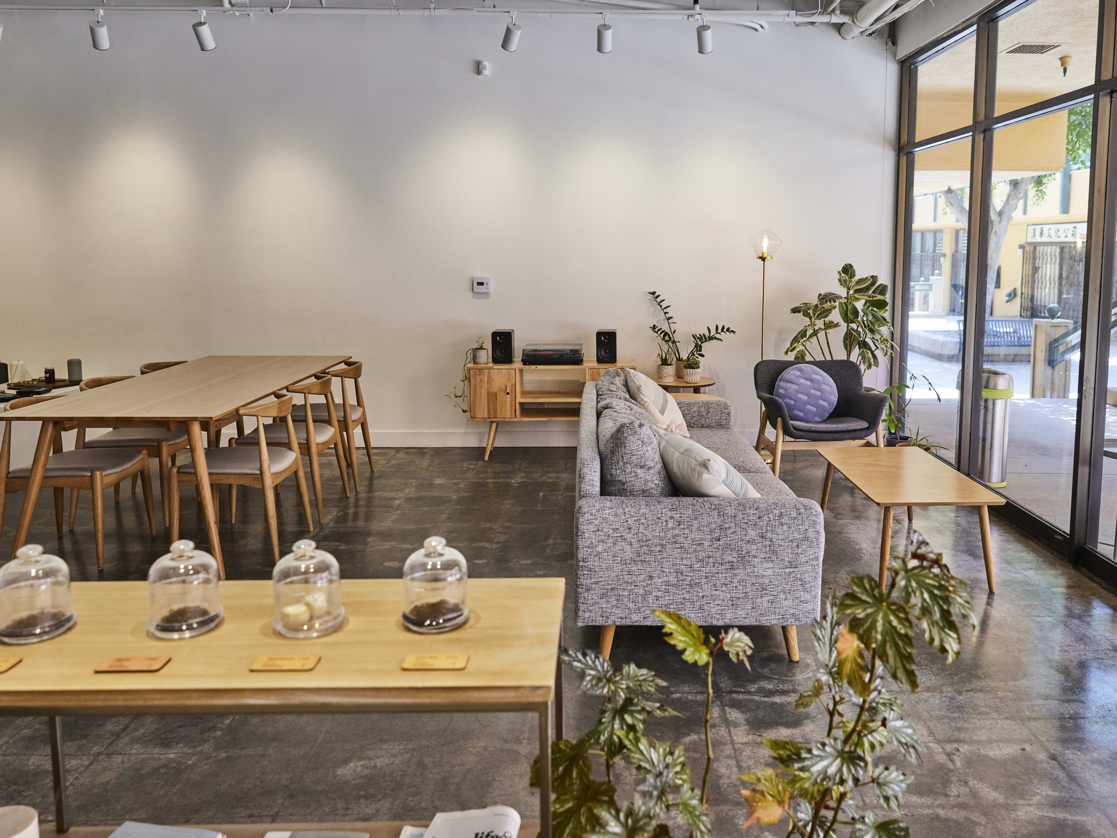 The Best Sports Bars In LA Los Angeles The Infatuation