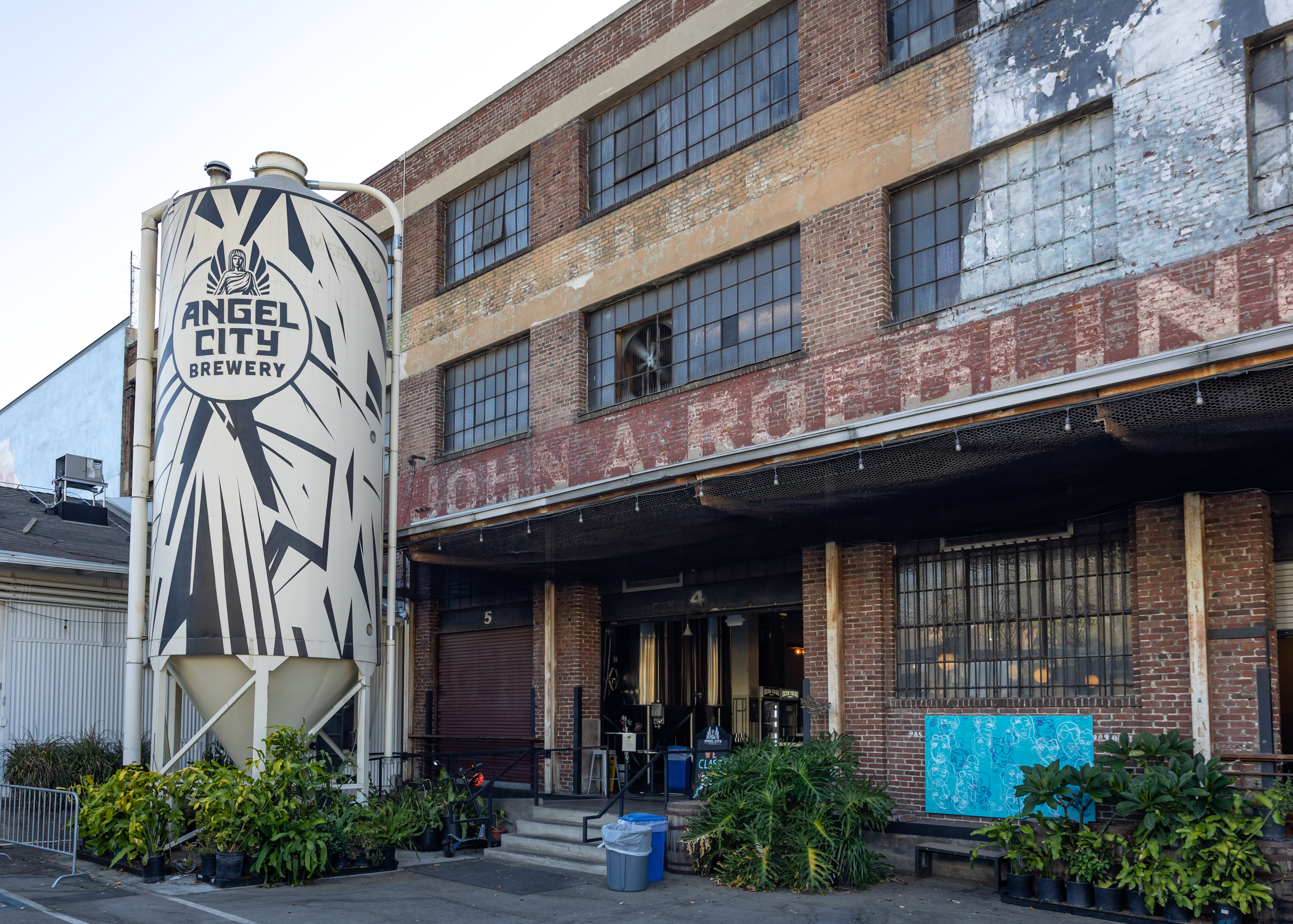 Homepage - Angel City Brewery