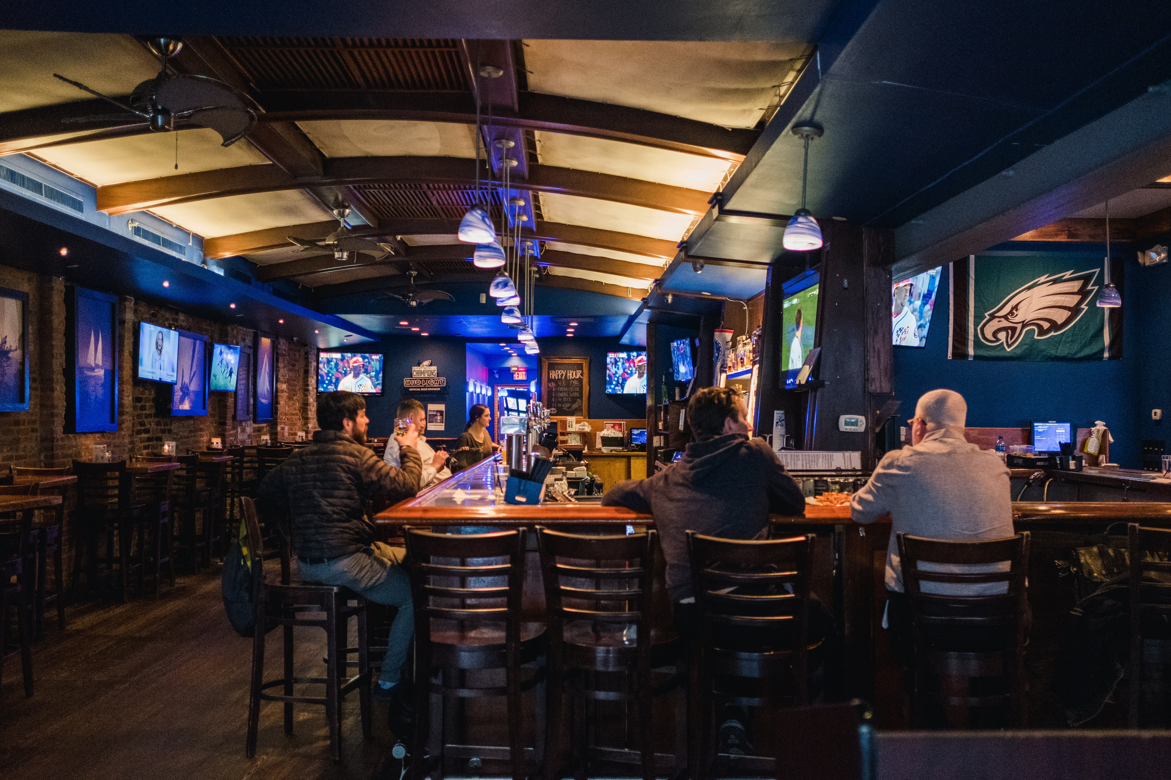 22 Great Sports Bars in Philadelphia — Visit Philadelphia