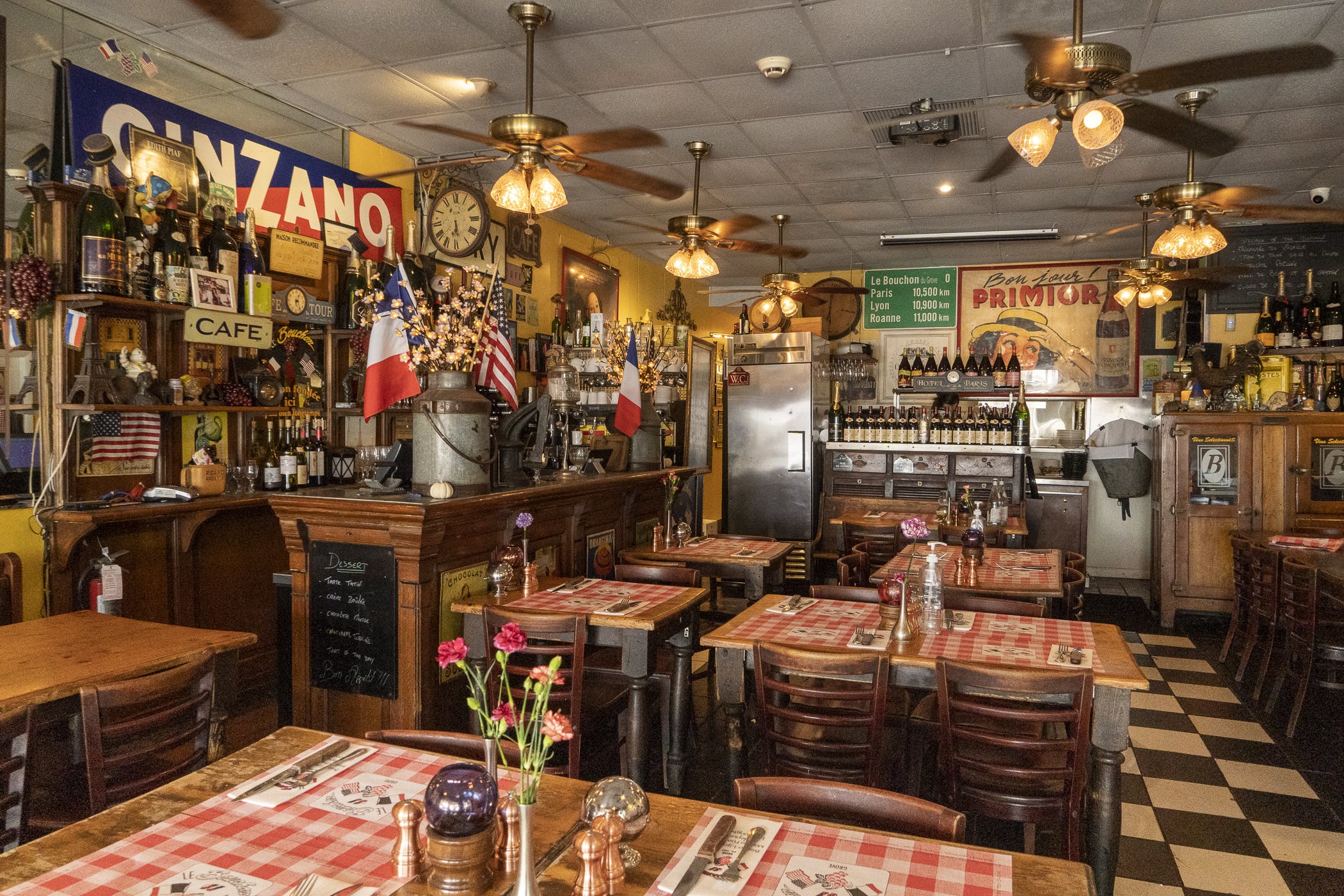 Le Bouchon Du Grove Coconut Grove Miami The Infatuation