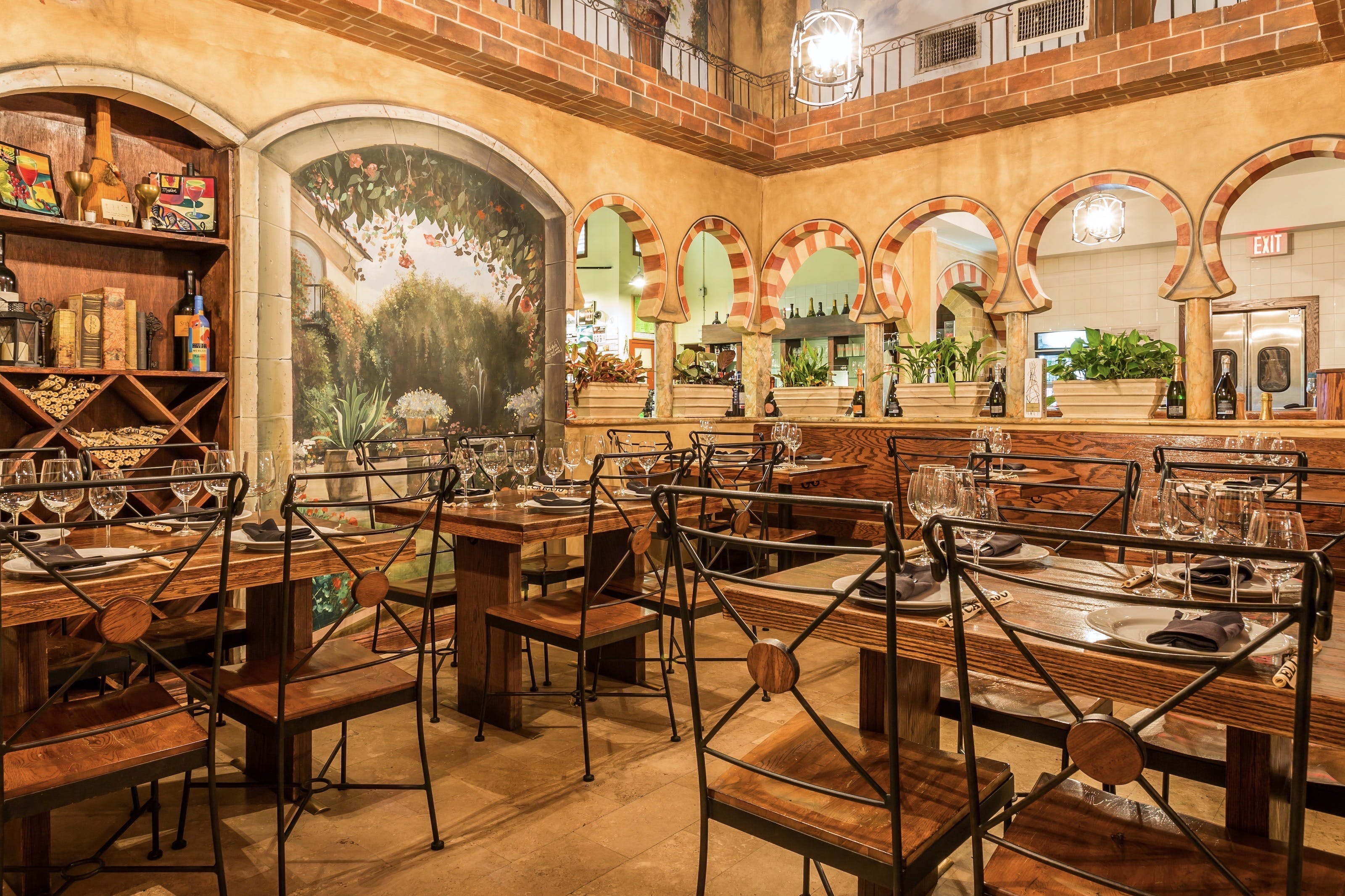 El Carajo International Tapas and Wines Miami
