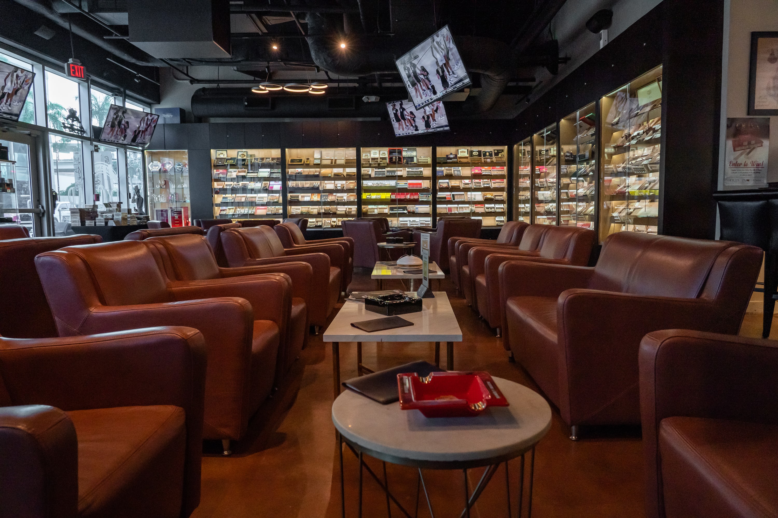 city tobacco lounge City Cigar Lounge - Review - Downtown - Miami