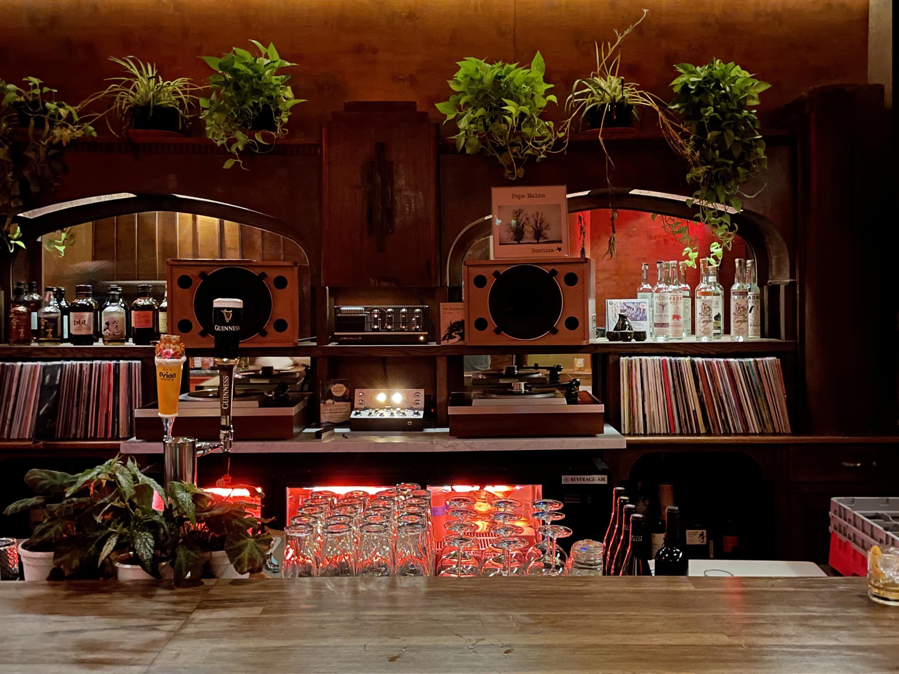 The 15 Best NYC Bars Where You Can Dance - New York - The Infatuation
