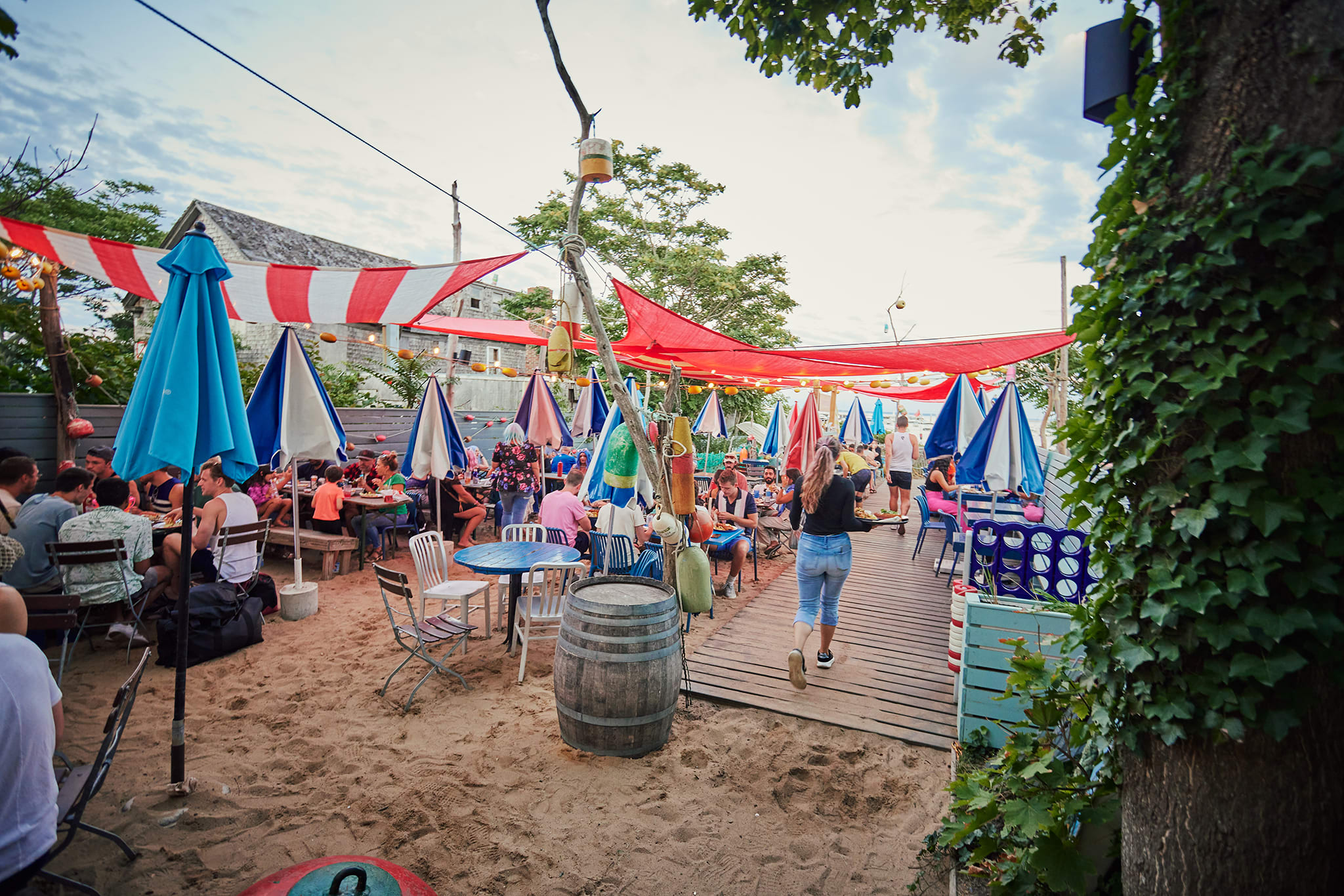 The Canteen null The Infatuation