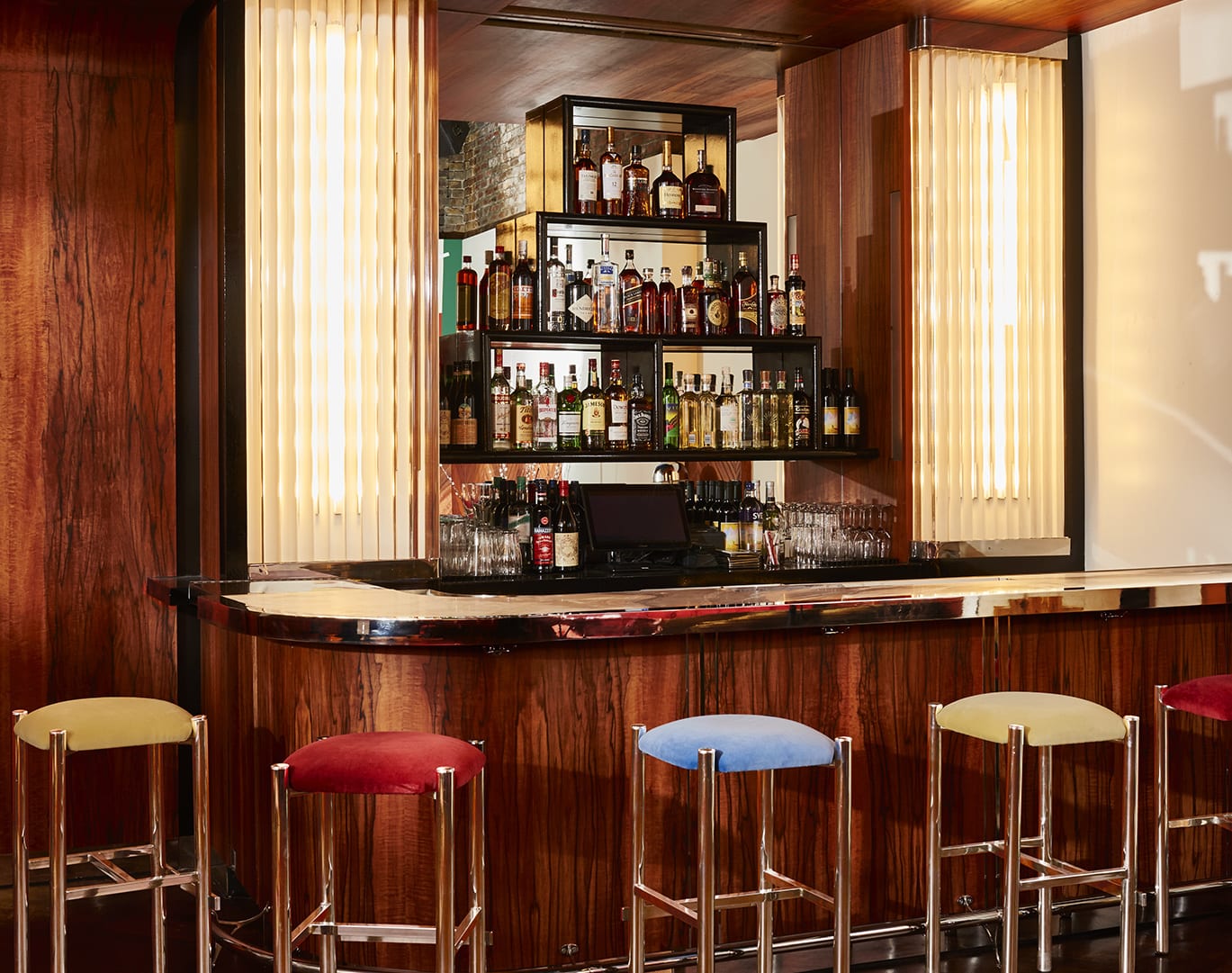 The 15 Best NYC Bars Where You Can Dance - New York - The Infatuation