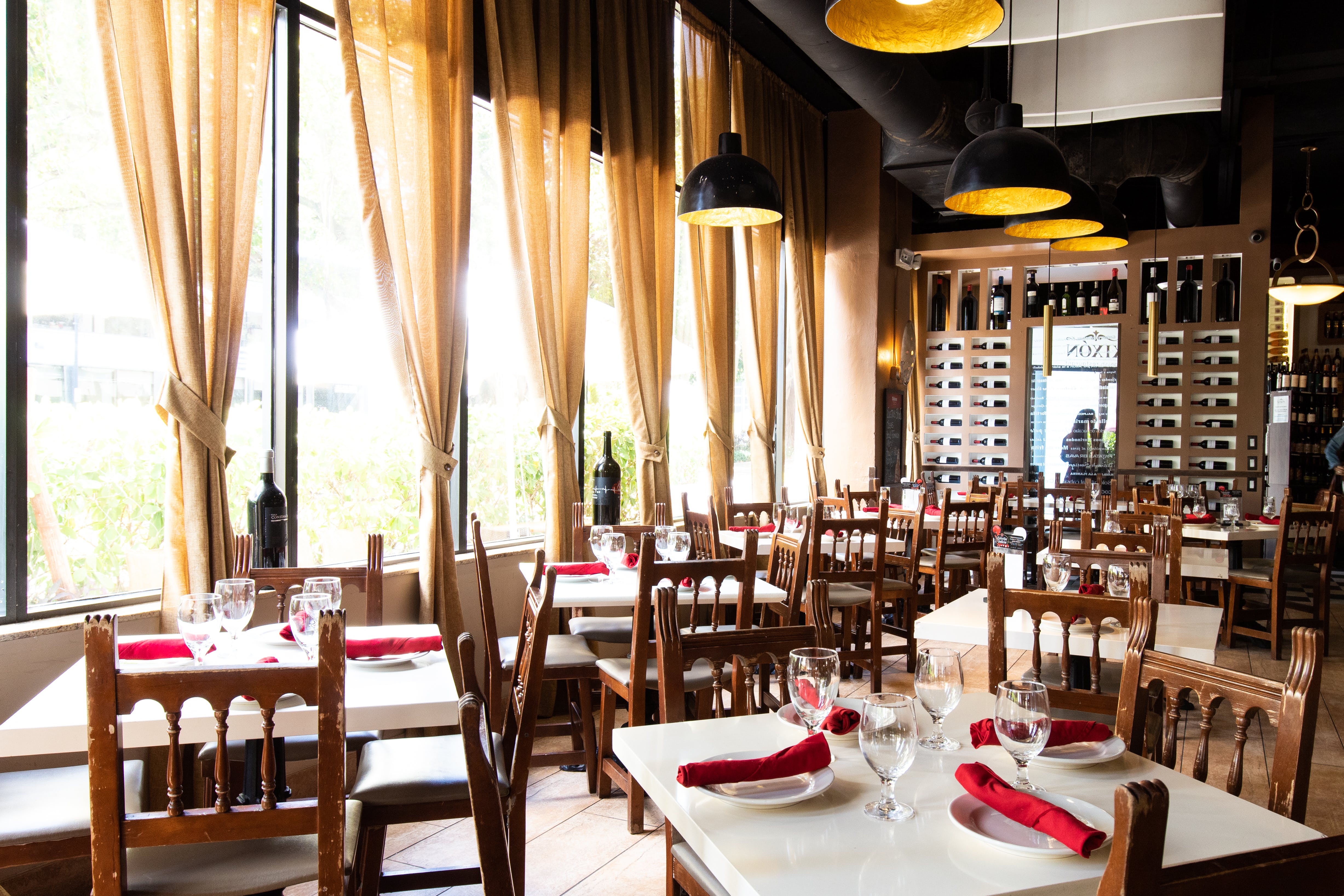 Delicias de Martha Restaurant - American restaurant in Miami, FL