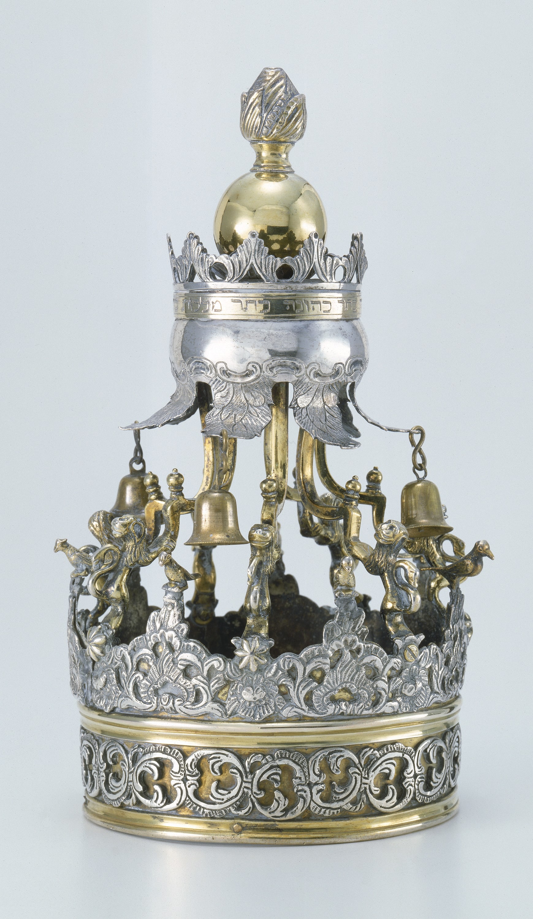 BM (?), Torah Crown, Silver: chased, cast, and parcel-gilt, 1809/10 (date of inscription)