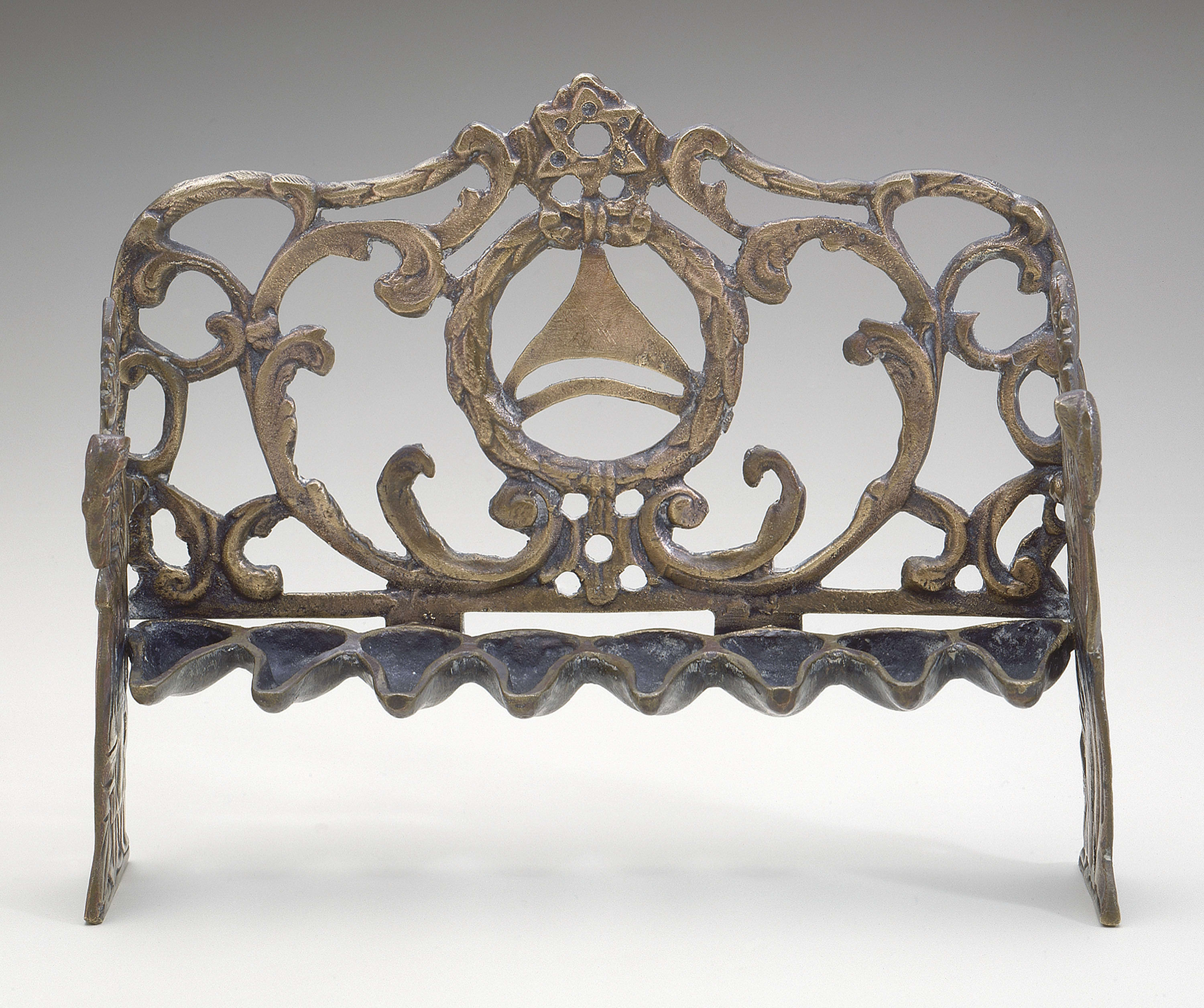Hanukkah Lamp, Copper alloy: cast, late 19th century