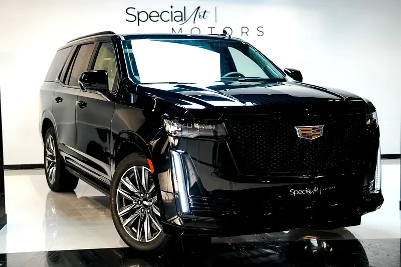 2024 Cadillac Escalade 600 ESV 6.2L V8 Platinum 4WD - View 1