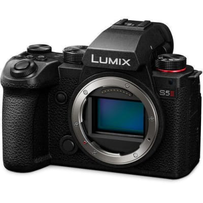 Panasonic LUMIX S5 Full-Frame Mirrorless Camera First Look - Adorama