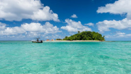 The Romantic Tourist - Fiji
