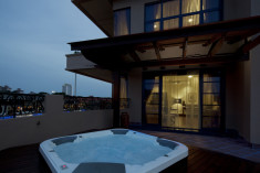 Melaka Suite with Outdoor Jacuzzi at Casa del Rio Melaka 