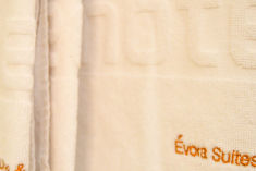 Classic Suite - Bed & Breakfast at Ecorkhotel, Évora - Suites & Spa