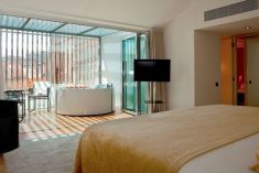 Deluxe Suite with Spa Bath at Inspira Santa Marta Hotel