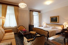 Rooms at Grand Hotel Toplice