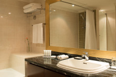 Deluxe Suite at Le Meridien Abu Dhabi