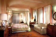 Junior suite at Villa il Poggiale