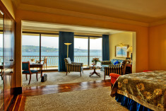 Grand Deluxe Bosphorus View Room at Cıragan Palace Kempinski Istanbul