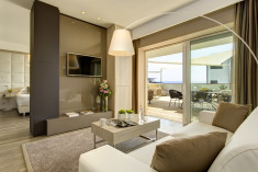 Sundeck Suite at Almar Jesolo Resort & Spa 