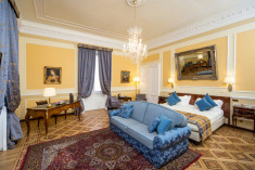 Junior Suite at Hotel Bristol Palace 