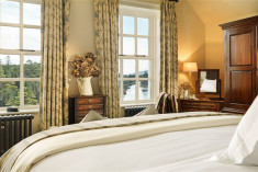 CLASSIC RIVERSIDE ROOM + Irish Breakfast at Ballynahinch Castle Hotel & Estate