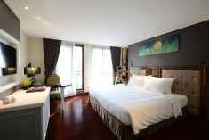 Deluxe Room with Breakfast at The Chi Boutique Hotel