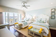 Harbor Deluxe Room at Charleston Harbor Resort & Marina