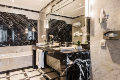 Art Deco Suite at Le Casablanca Hotel