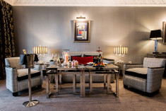 Art Deco Suite at Le Casablanca Hotel